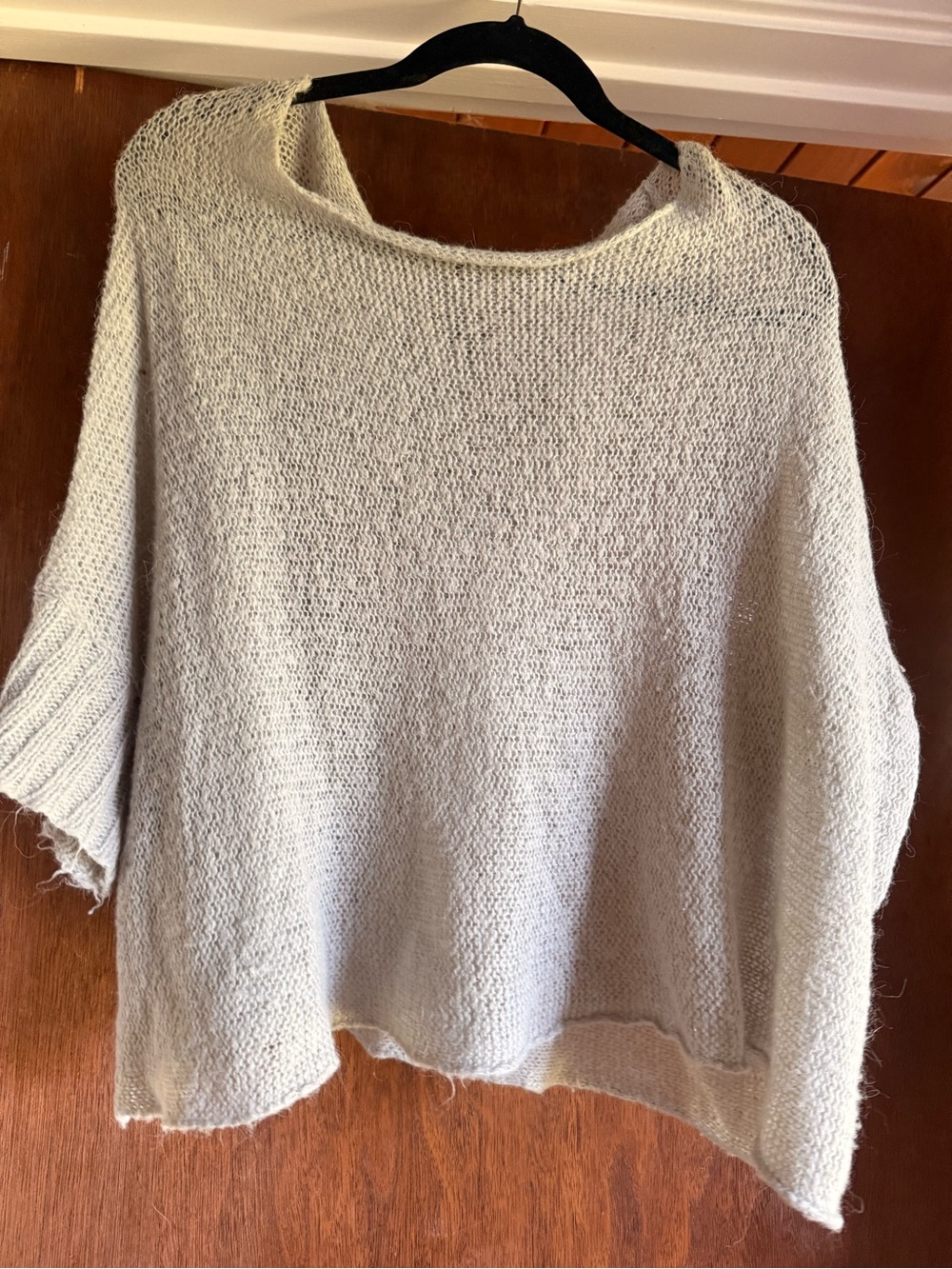 Light Gray Women's Knit Sweater - Soft Relaxed Pullover